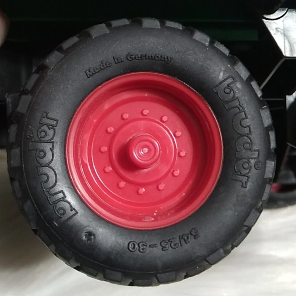 Bruder 2006 round